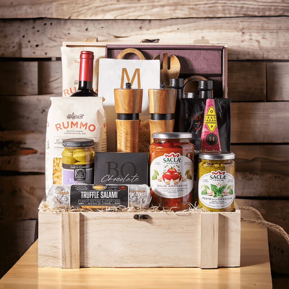 Wine Pasta and Chocolate Basket – how the gift is presented